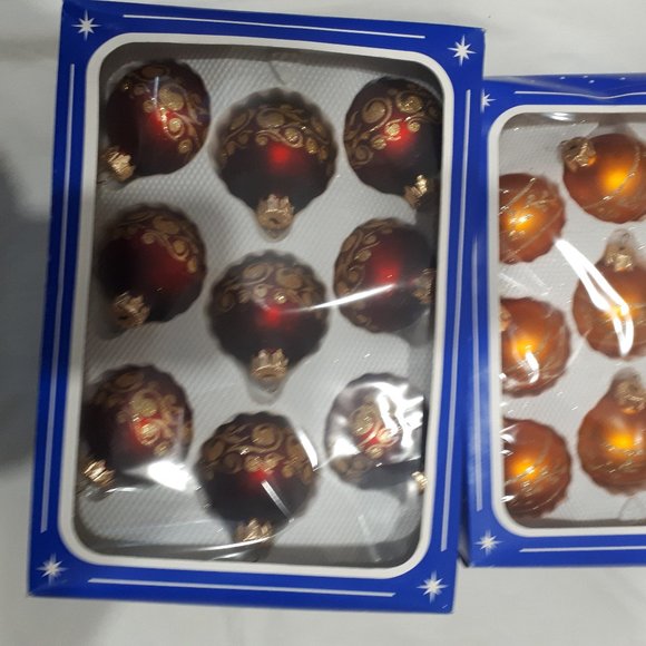 Ornaments Holiday Tree Glasses Specially Crafted with Variety Designs - Picture 8 of 11